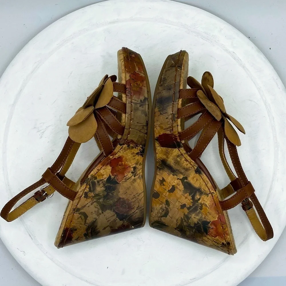 BOC Floral Flower Slingback Wedge Sandal Brown